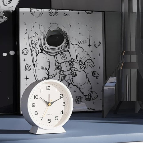 Small Simple Analog Alarm Clock