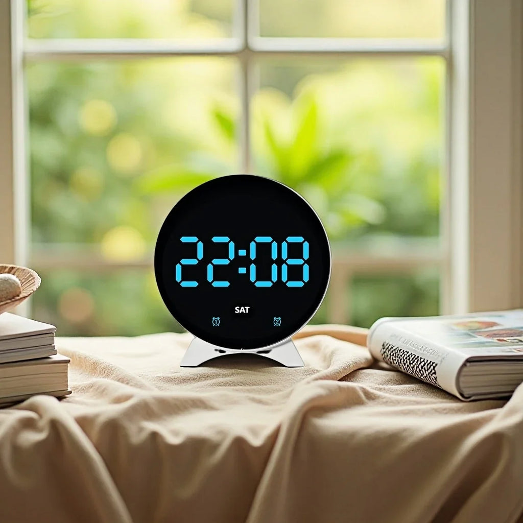 Digital Alarm Clock With Usb Charge Port