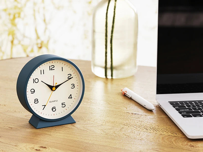 Small Simple Analog Alarm Clock