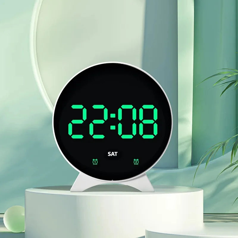 Digital Alarm Clock With Usb Charge Port