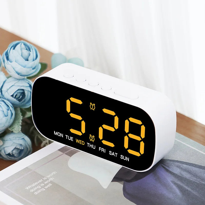 Alarm Clock With Night Mode