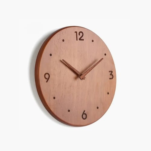 FinestClock Classic Wooden Wall Clock