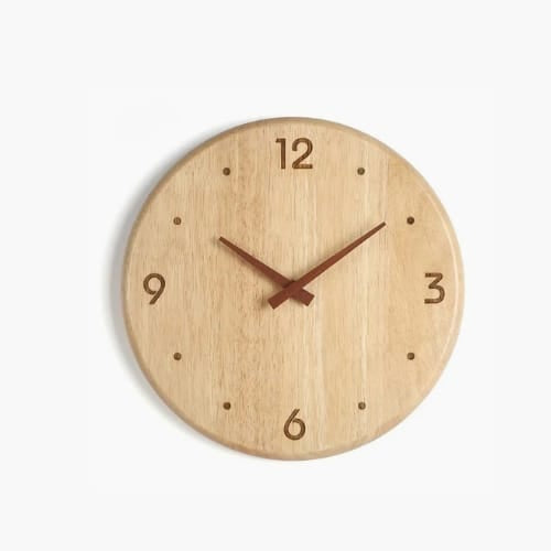 FinestClock Classic Wooden Wall Clock