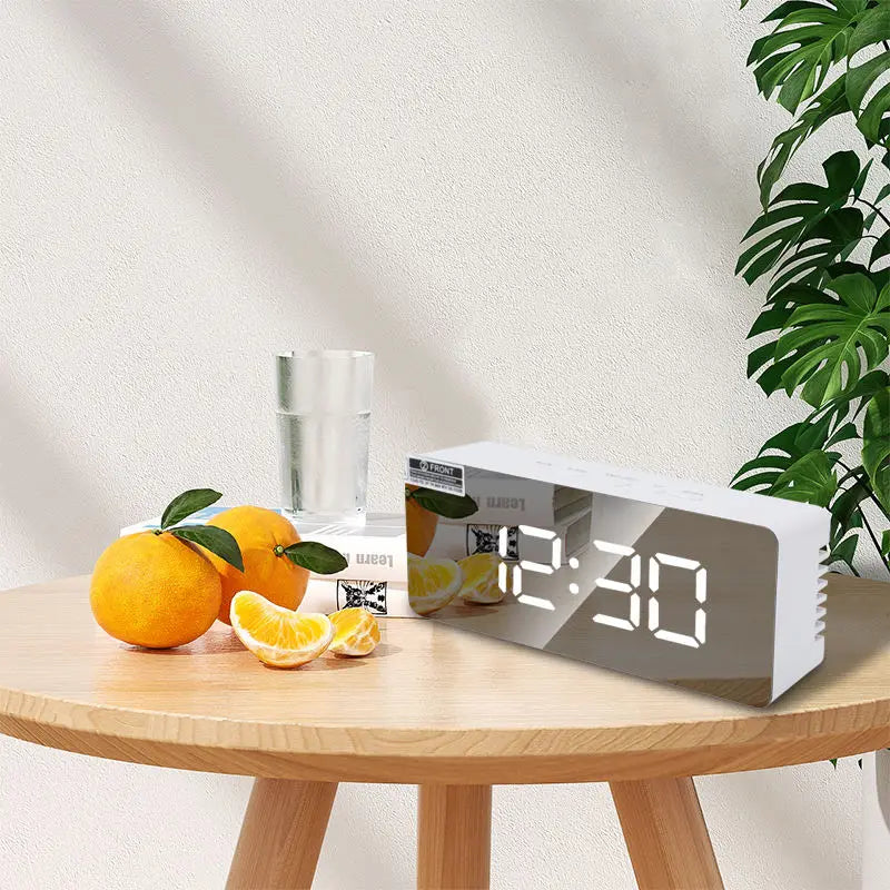 FinestClock Digital Alarm Clock Electronics